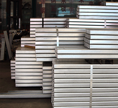 鍍鋅C型鋼檀條都有哪些重要的優(yōu)勢(shì) 鍍鋅C型鋼檀條都有哪些重要的優(yōu)勢(shì)